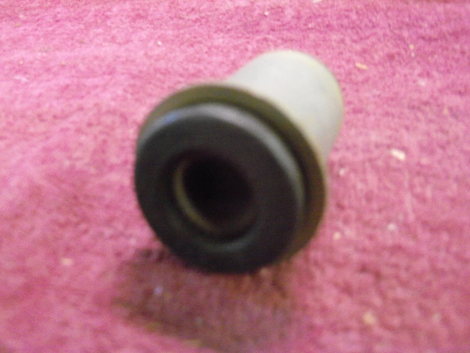 1966 Ford Fairlane нижний рычаг холостого хода втулка, новый из старых запасов C6oz-3358-A Mercury Comet - Изображение 3 из 4