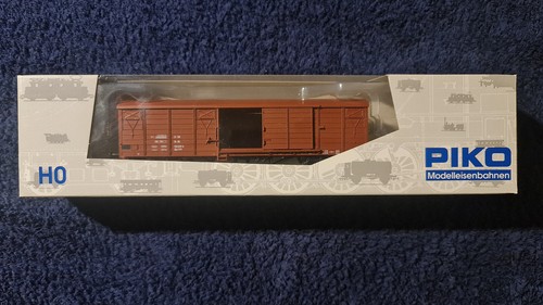Piko, H0, 54060 ged. Güterwagen Gbs 258, DR, m. neuer Wagennr. , NEU | Zustand: Neu