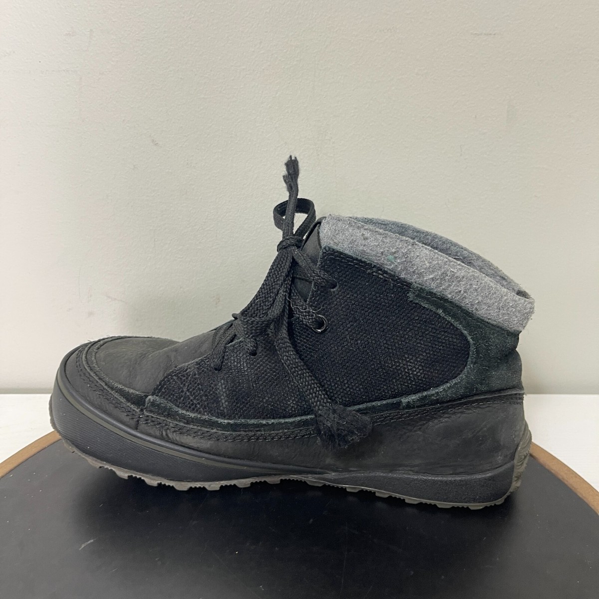Sorel Chesterman Chukka Shoes Men’s 8.5 Black Leather Canvas Winter Men main image 3