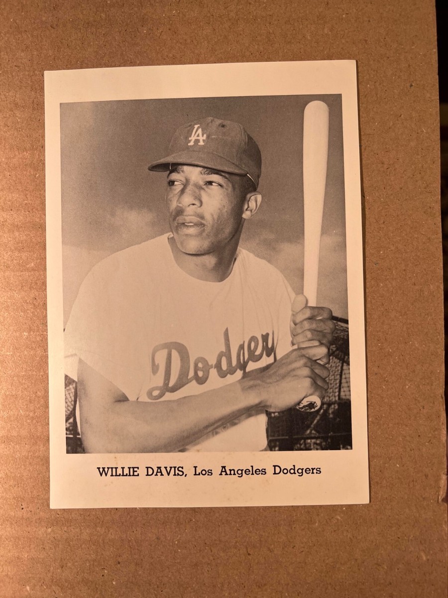 Los Angeles Dodgers lot of Eight (8) Diff. 5X7 T2 1962-65 Los Angeles Dodgers lot of Eight (8) Diff. 5X7 T2 1962-65