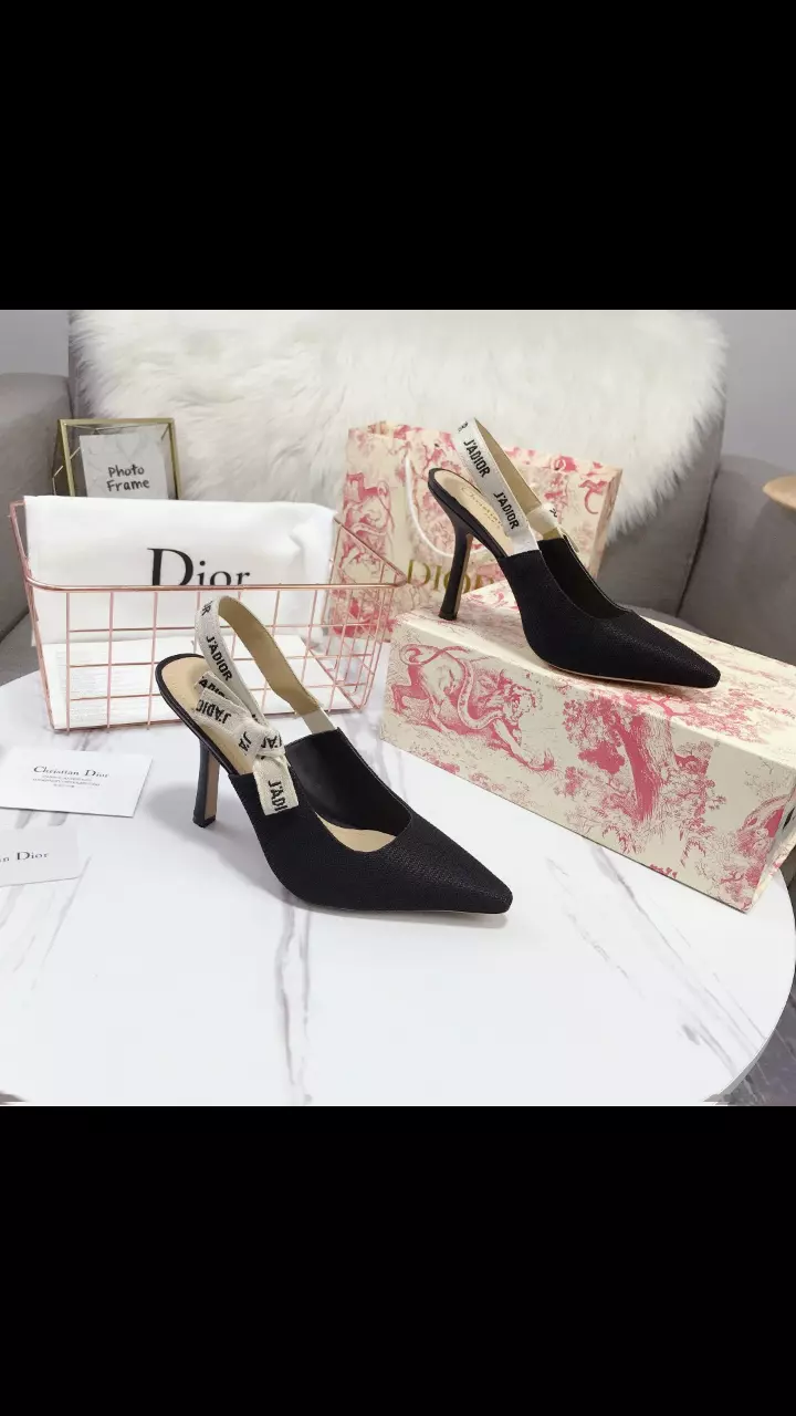 Christian Dior J'Adior Noir Elégant Escarpins Talons   Bout Pointu, Salut