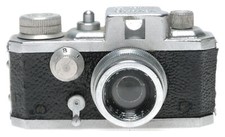 Kiku 16 Model II Subminiature 17.5mm Film Viewfinder Camera