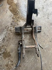 ⭐ GENUINE SUZUKI GZ125 MARAUDER ENGINE CRADLE + STAND 1998-2011 FREE POST⭐