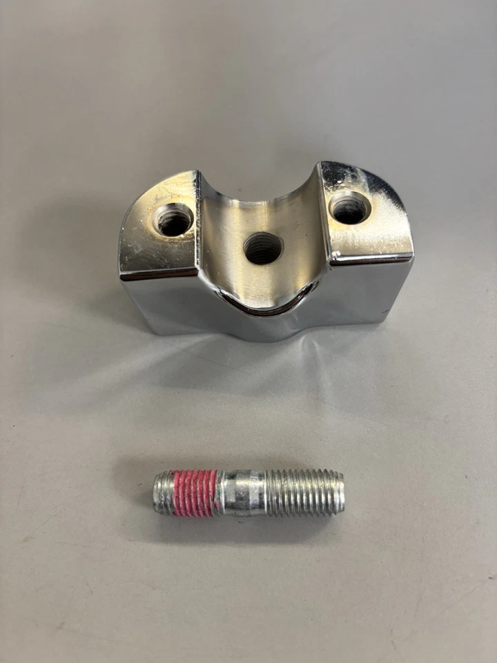 Elevador Triumph, conjunto de manillar p/n T2045535 Foto 3 de 4