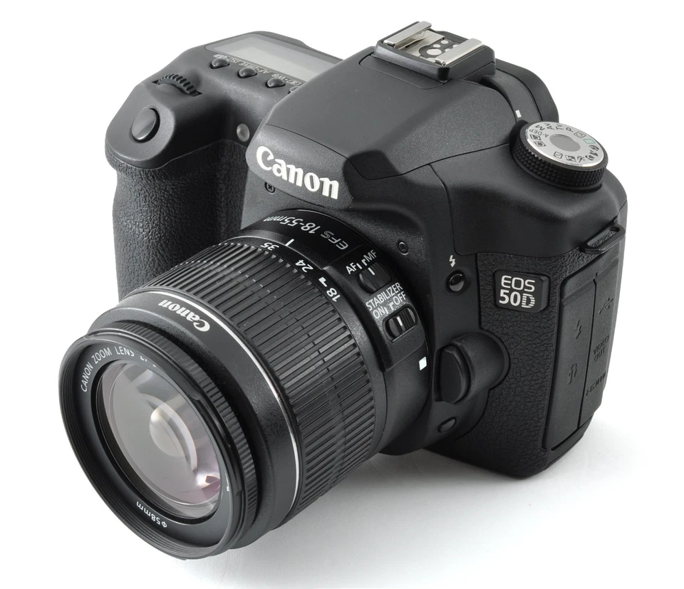 Canon EOS 50D + EF-S 18-55mm IS II [3644 Shots] 15.1MP DSLR Camera Zoom Lens Kit - Image 3 of 4