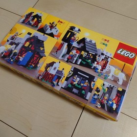 LEGO 6067 Guarded Inn Castle Series Lion Knights Vintage New Sealed Rare Set
