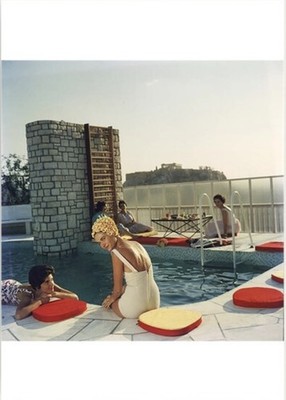Slim Aarons Penthouse Pool (Fotodruck) ungerahmt