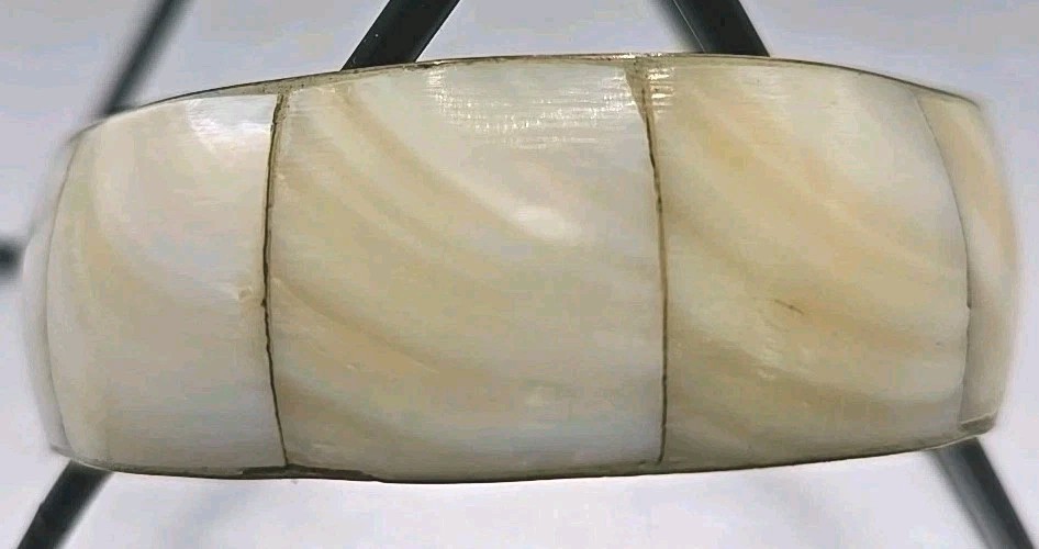 Vintage Seashell Shell Round Bangle Bracelet Meta… - image 10