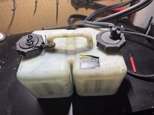 Mercury Marine Outboard Remote Oil Tank Reservoir 3 Gallon Mercury Marine Outboard Remote Oil Tank Reservoir 3 Gallon