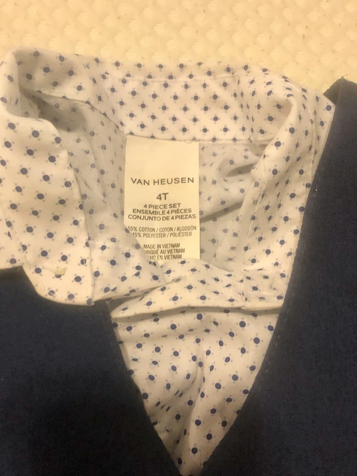 Conjunto de camisa de vestir, chaleco, corbata y pantalones a lunares azules Van Heusen para niños, talla 4T Foto 3 de 4