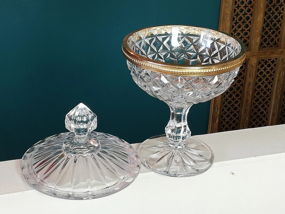 Drageoir bonbonnière ancienne en cristal - Photo 2/4