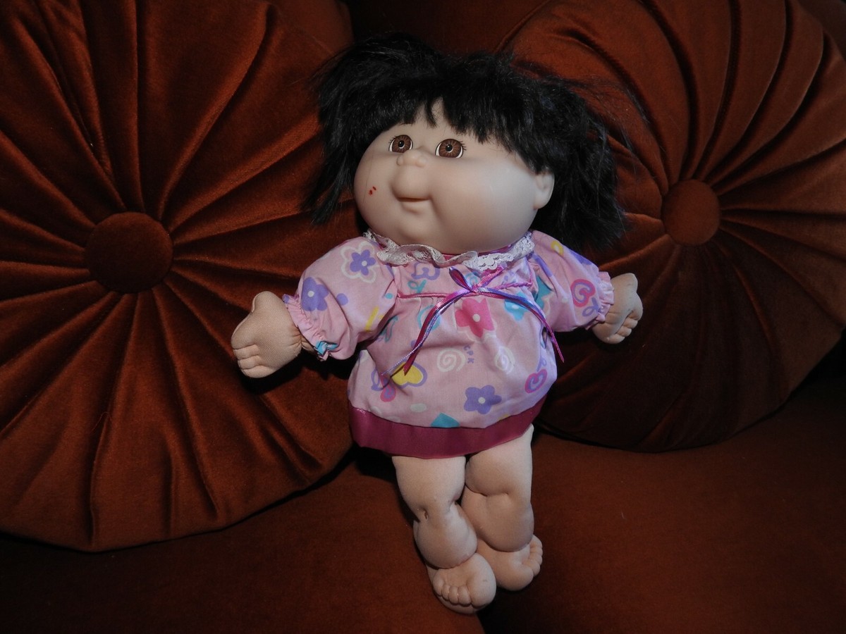 Vintage 1996 Mattel Cabbage Patch Doll** Talks and Head Moves