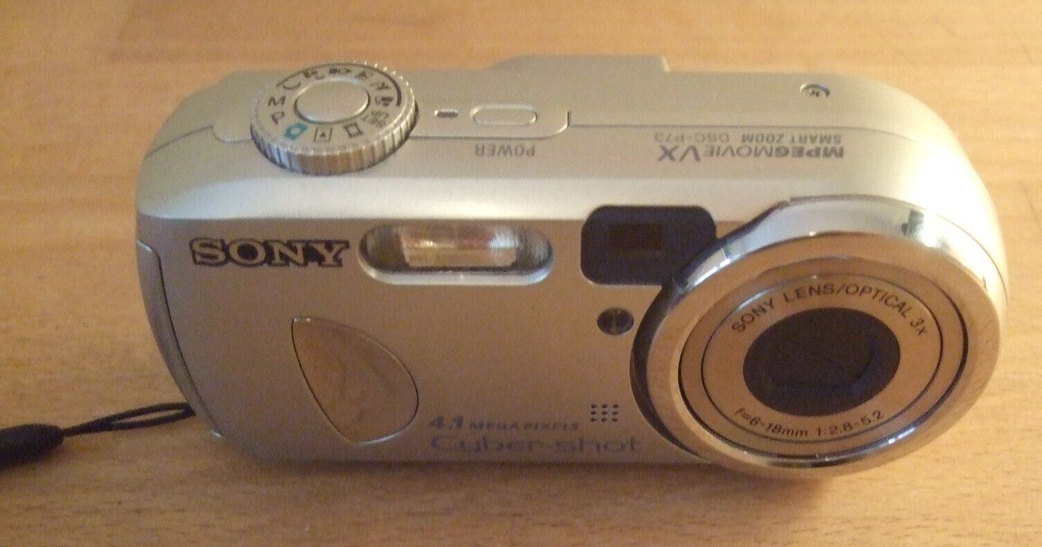 Sony Cybershot DSCP73 Digicam & Sony Memory Stick Pro 256 MB & Charger BCCS2B eBay