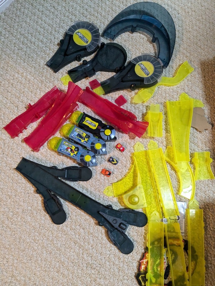 MOOSE Micro Chargers LOT Tracks Launchers cars