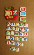 LeapFrog Tad's Fridge Phonics Base with Magnetic Alphabet Letters Complete B2