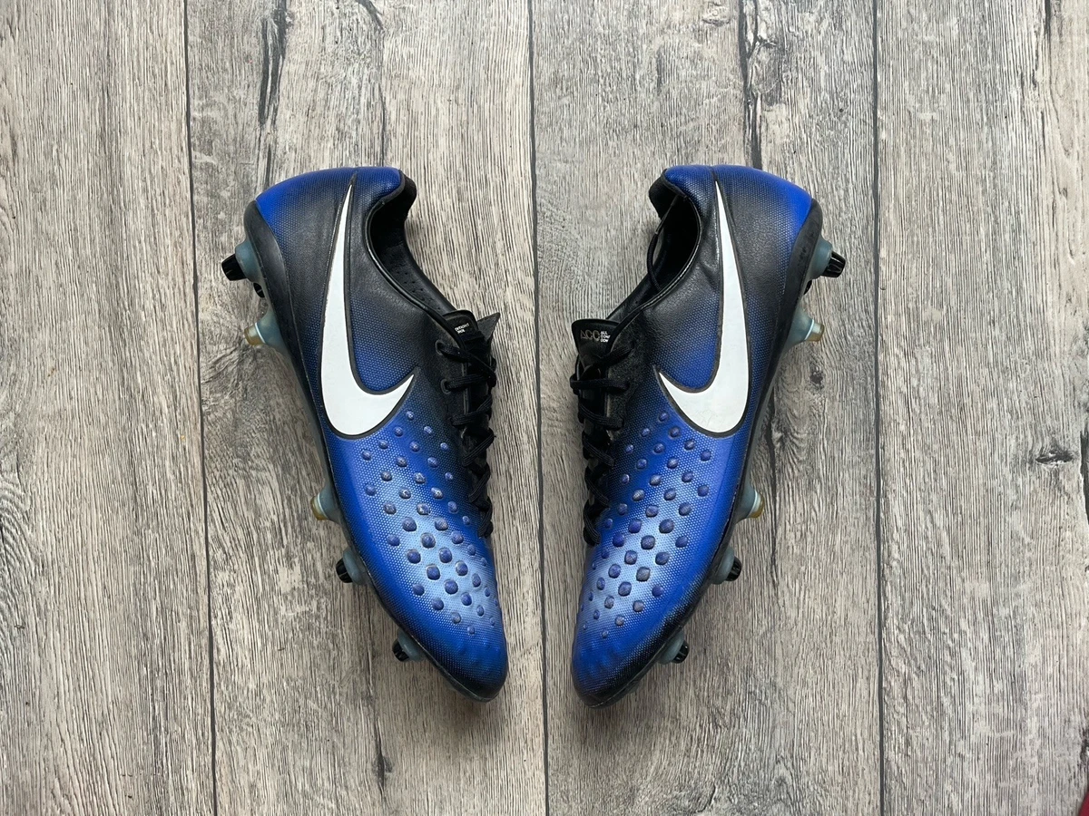 Preços baixos em Tênis de futebol Nike Magista Opus | eBay