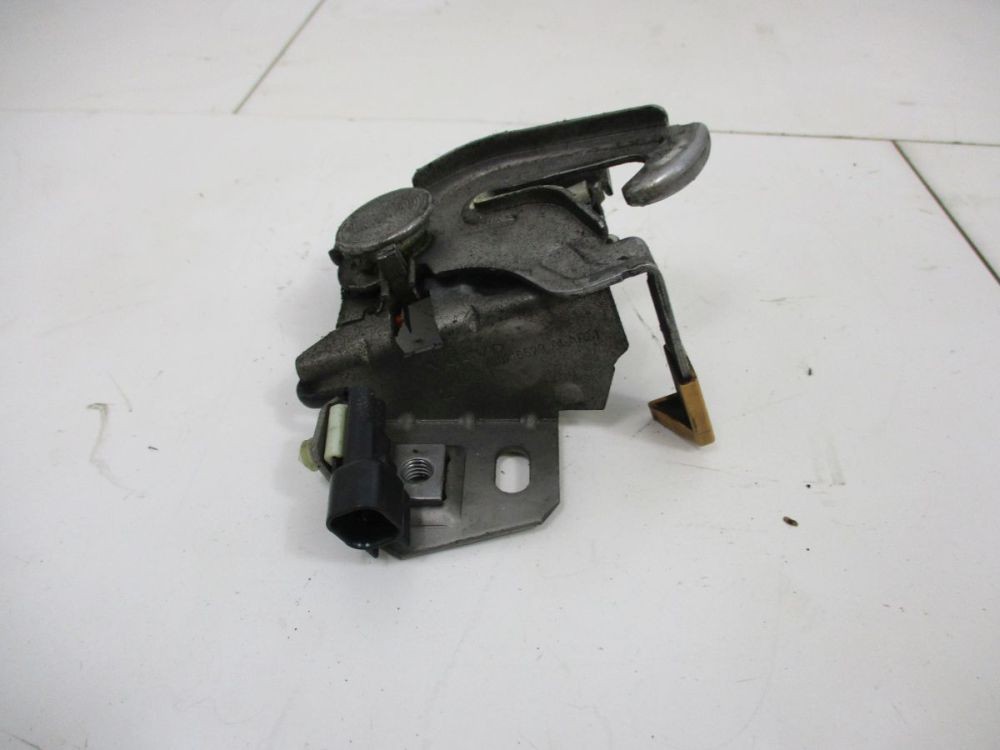Lock Bonnet Lock Catch Hook Fits for Volvo C70 II Cabriole