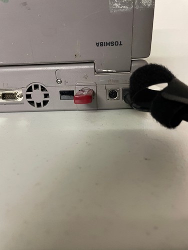 RARE Toshiba Satellite 315CDS 20GB HDD Windows 98SE with USB Support #600D - Picture 12 of 19