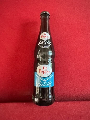 1960's, Dr Pepper dietetic , "Un-Opened", 10oz. Glass Bottle  (Scarce / Vintage)