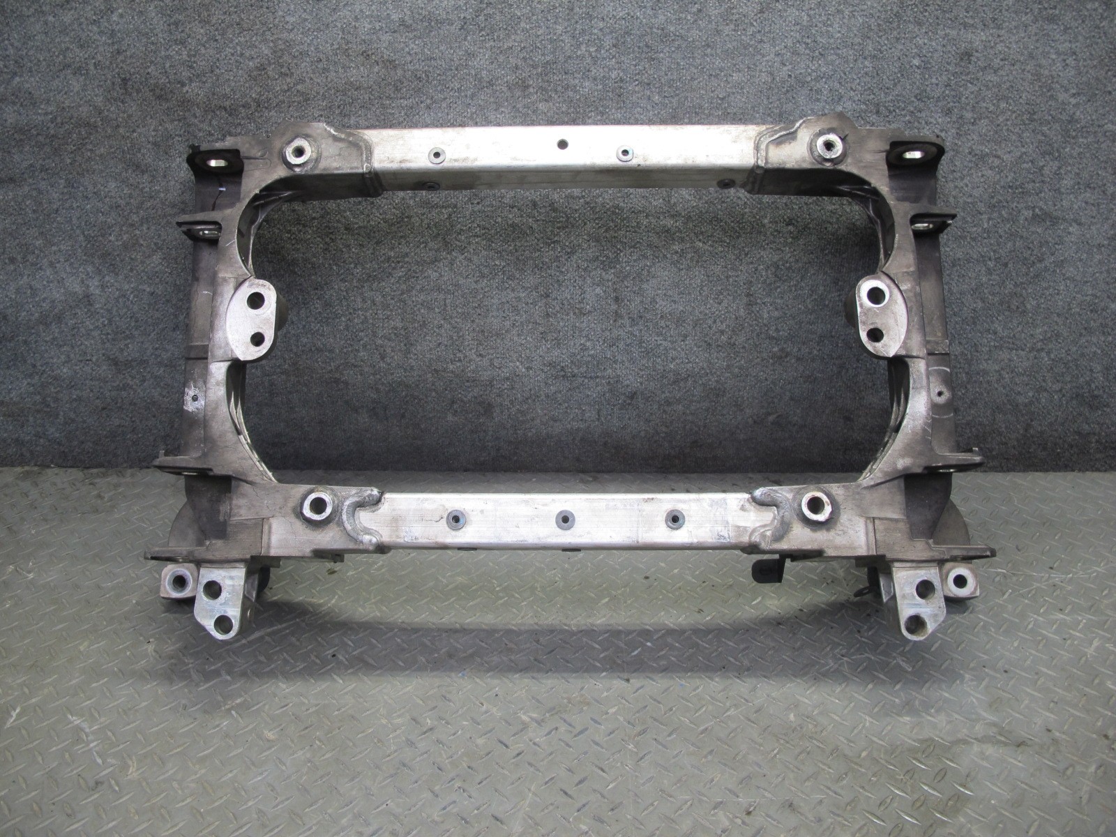 2014-2020 MASERATI GHIBLI M157 SQ4 AWD FRONT SUBFRAME CROSSMEMBER CARRIER
