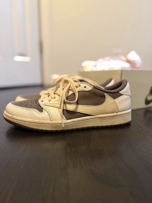 Nike Travis Scott Air Jordan 1 Low Reverse Mocha Size 9