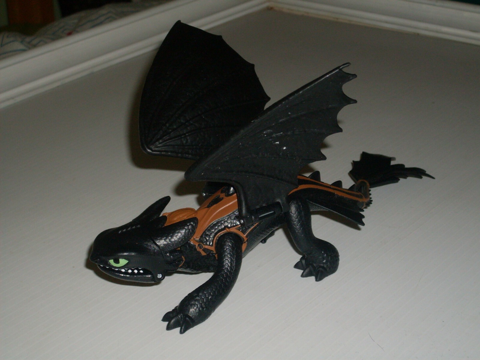 toothless figure