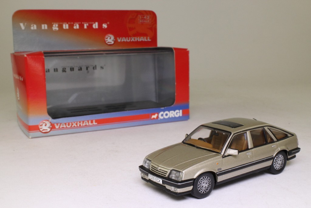Voiture miniature Vauxhall Cavalier CD MKII Corgi Vanguards VA09801 echelle 1 43 Angleterre