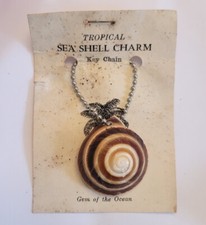Vintage Keychain Sea Shell Collectible Metal Key Ring Gem Of The Ocean 2