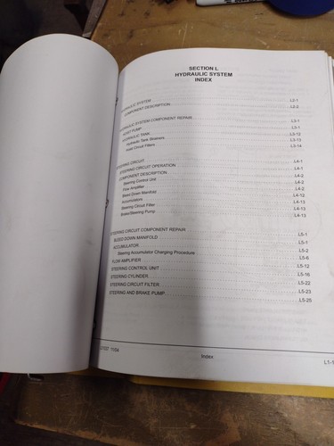 Komatsu 830E Dump Truck Shop Manual CEBM014900 1J-3662-C4F - Picture 4 of 4