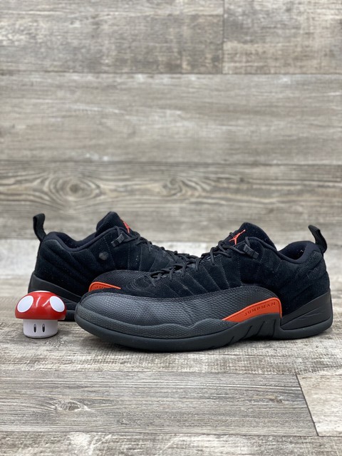 retro 12 max orange