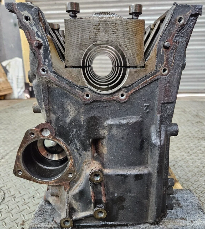 2011-2018 Volkswagen Passat Porsche Cayenne 3.6L Bare Engine Block W/Mains OEM - Image 2 of 4