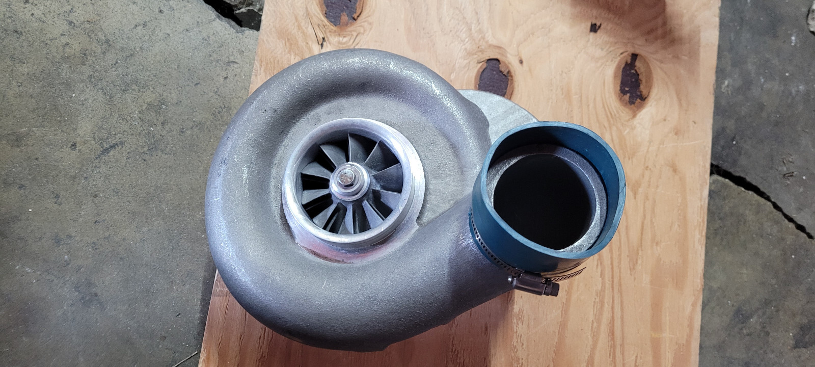 Powerdyne BD11A 11 lb supercharger with brakets 8693 Fox body Mustang