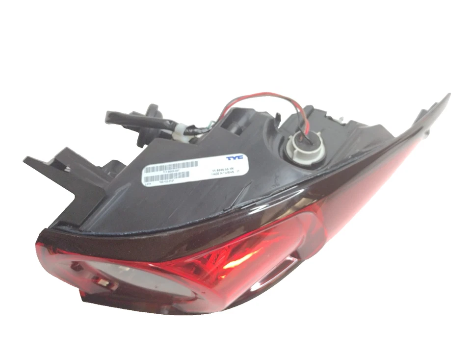 Luz trasera izquierda Mazda CX-5 2013-2016 Foto 2 de 4