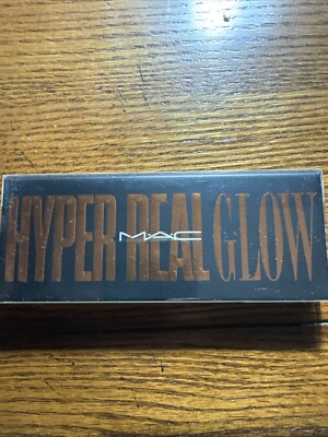 MAC HYPER REAL GLOW.  SHIMMY PEACH