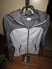 Women's Nike Running Black/Gray Zip Hooded Windbreaker Vented Back XS EUC