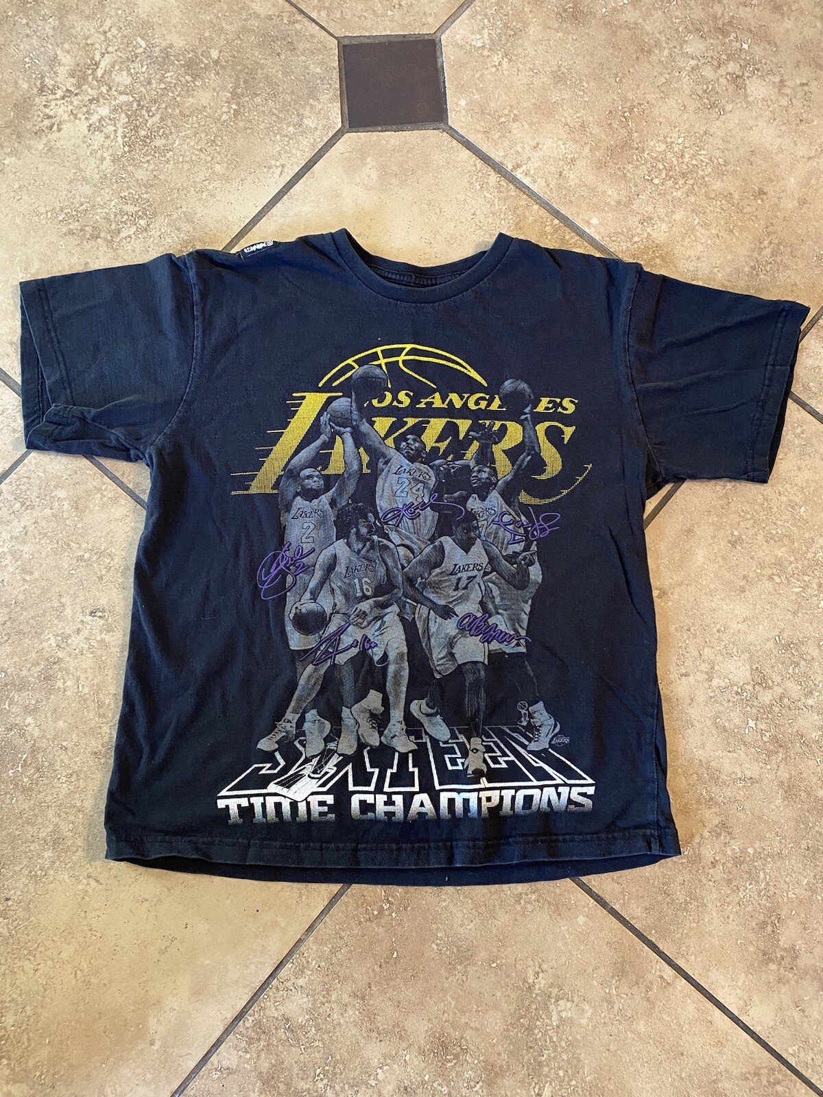 Vintage Nba Los Angeles Lakers 16 Time Champions Shirt Kobe Bryant Y2k