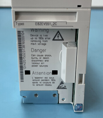 Inverter Vettoriale LENZE E82EV551K2C200 Nuovo, 0,55kW, E82EV551-2C200