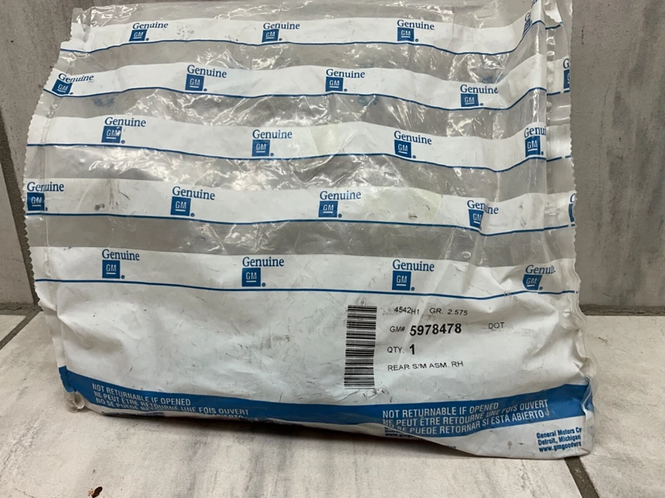 OEM 1995-01 CHEVROLET LUMINA 95-99 MONTE CARLO LENTE ROJA LUZ MARCADORA LATERAL TRASERA Foto 3 de 3