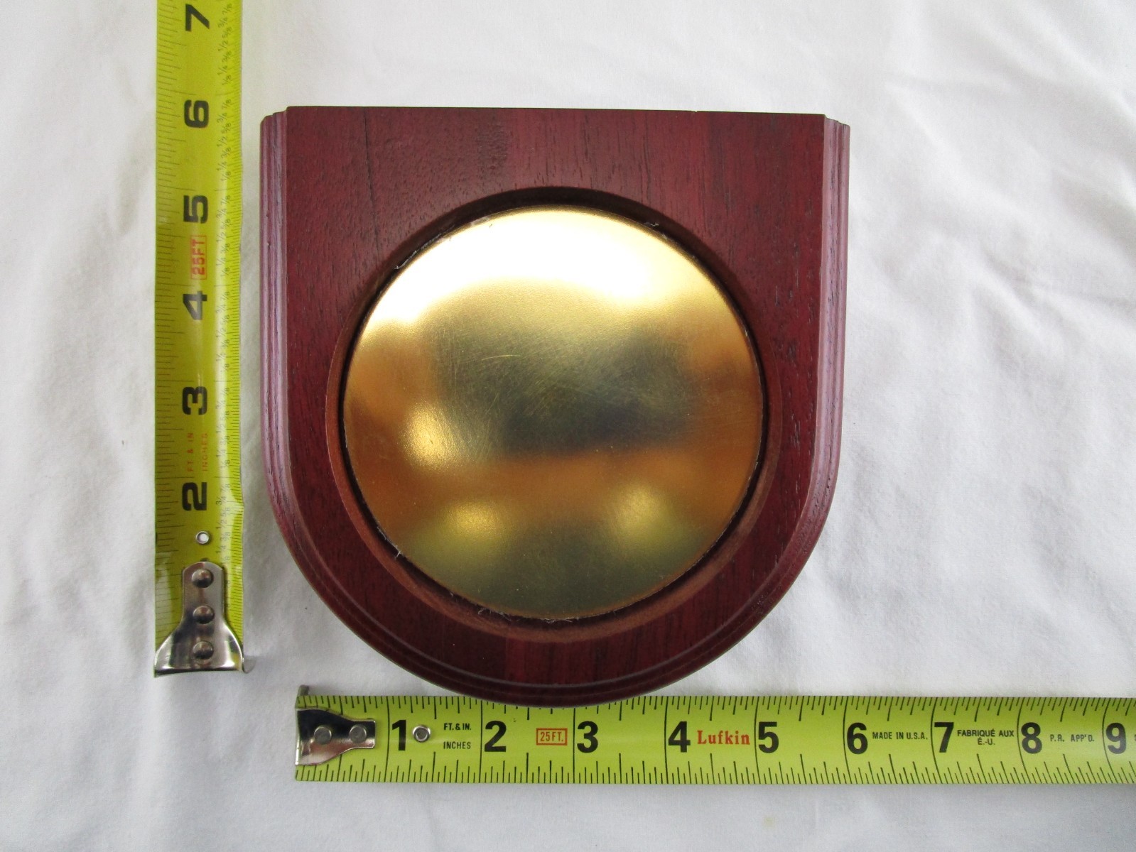 Hennessy V.S.O.P Bottle Display Wood Hennessy Cognac Bottle Holder