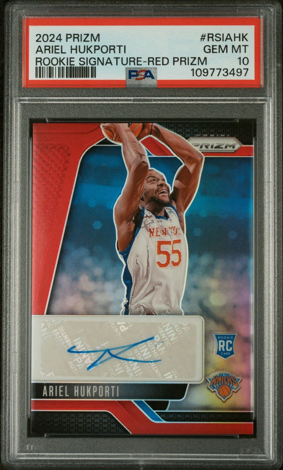 2024 Prizm Ariel Hukporti Rookie Signature Red 85/99 PSA 10 New York Knicks