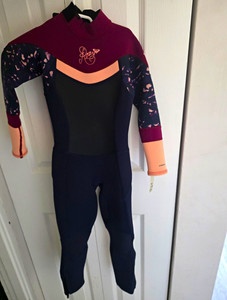 ROXY Syncro Series Women’s Full Neoprene Wetsuit Black/Burgundy/Pink