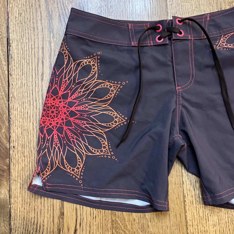 Prana Women's Board Shorts Mandala Print Swim Bottoms, Size S - Image 2 of 4