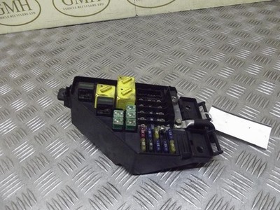 Land Rover Freelander Engine Bay Under Bonnet Fuse Box 2.0 Diesel 2001-2006 