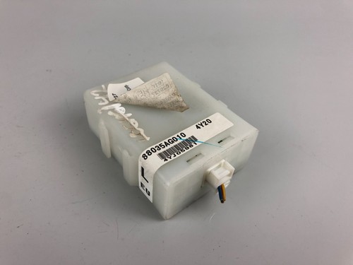 2004 - 2009 Subaru Legacy Outback Central Locking Control Module 88035AG010 - Picture 3 of 6