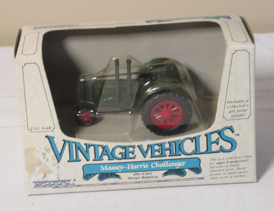 Ertl Vintage Vehicles Massey-Harris Challenger Tractor 1:43 Diecast 2511 New - Image 3 of 4