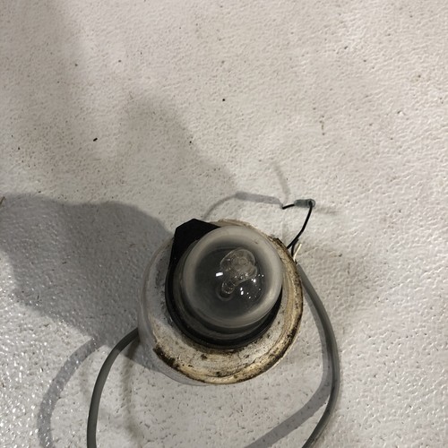 01-0770030-01 Whelen SACF Strobe Beacon Assembly (Volts: 28) - Picture 2 of 3
