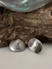 Corneal Eye Shield Laser Eye Protector 2Pcs Size Medium ￼