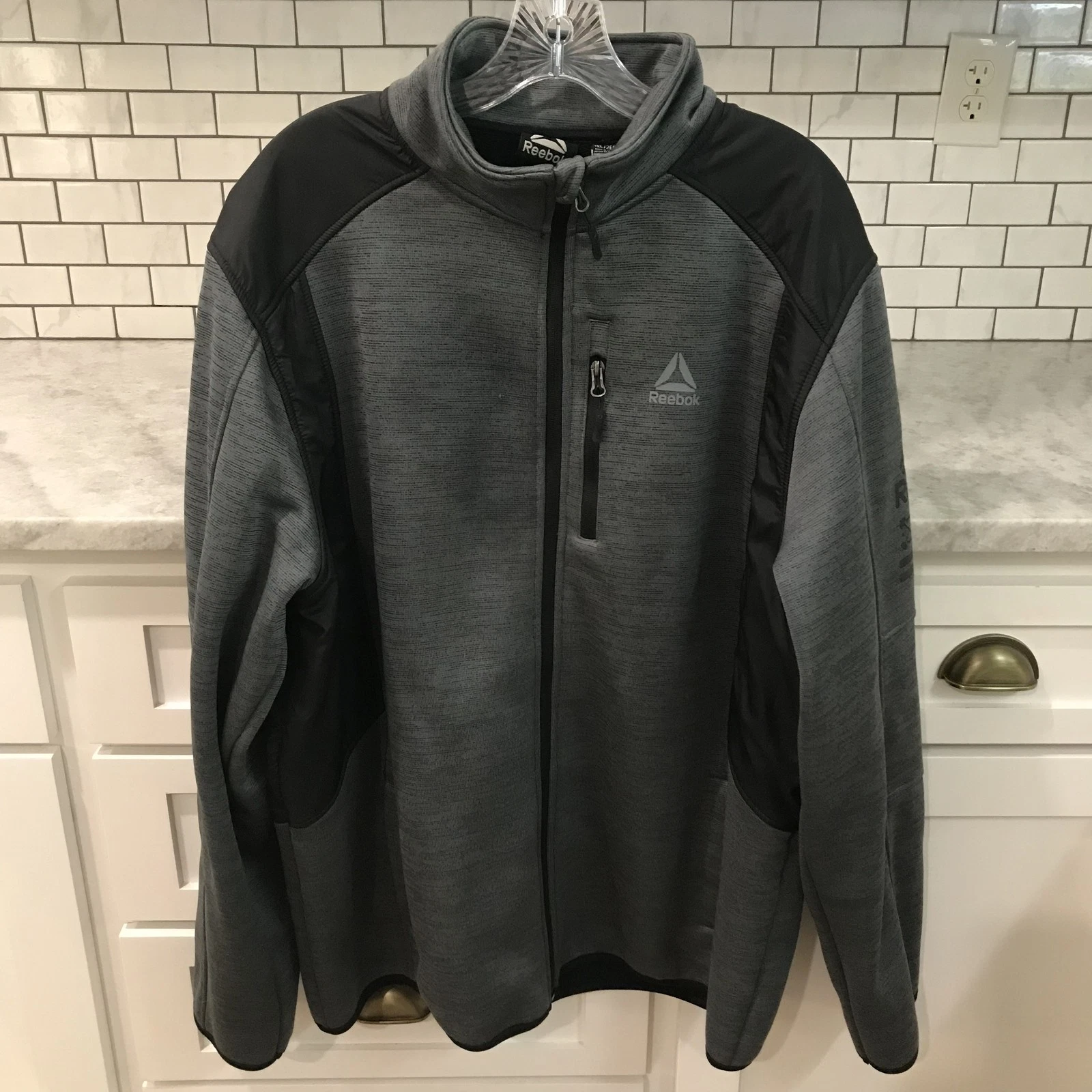 Reebok Jacket Mens 2XL Gray Full Zip Athletic Performance Outdoor Polyester