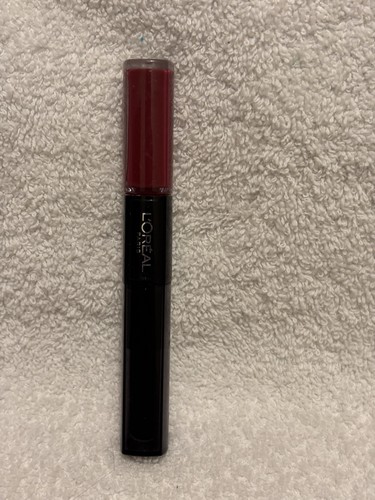Neu L’Oréal 2-teiliger langanhaltender flüssiger Lippenstift Farbton 223 faszinierend merlot - Bild 1 von 2
