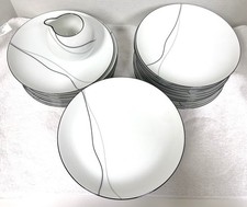 Mikasa Threads LAL03 Fine China Contemporary Dinnerware Daniel Hechter MadeJapan